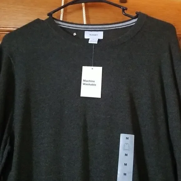 NWT Old Navy Green Pullover Sweater - Picture 3 of 3